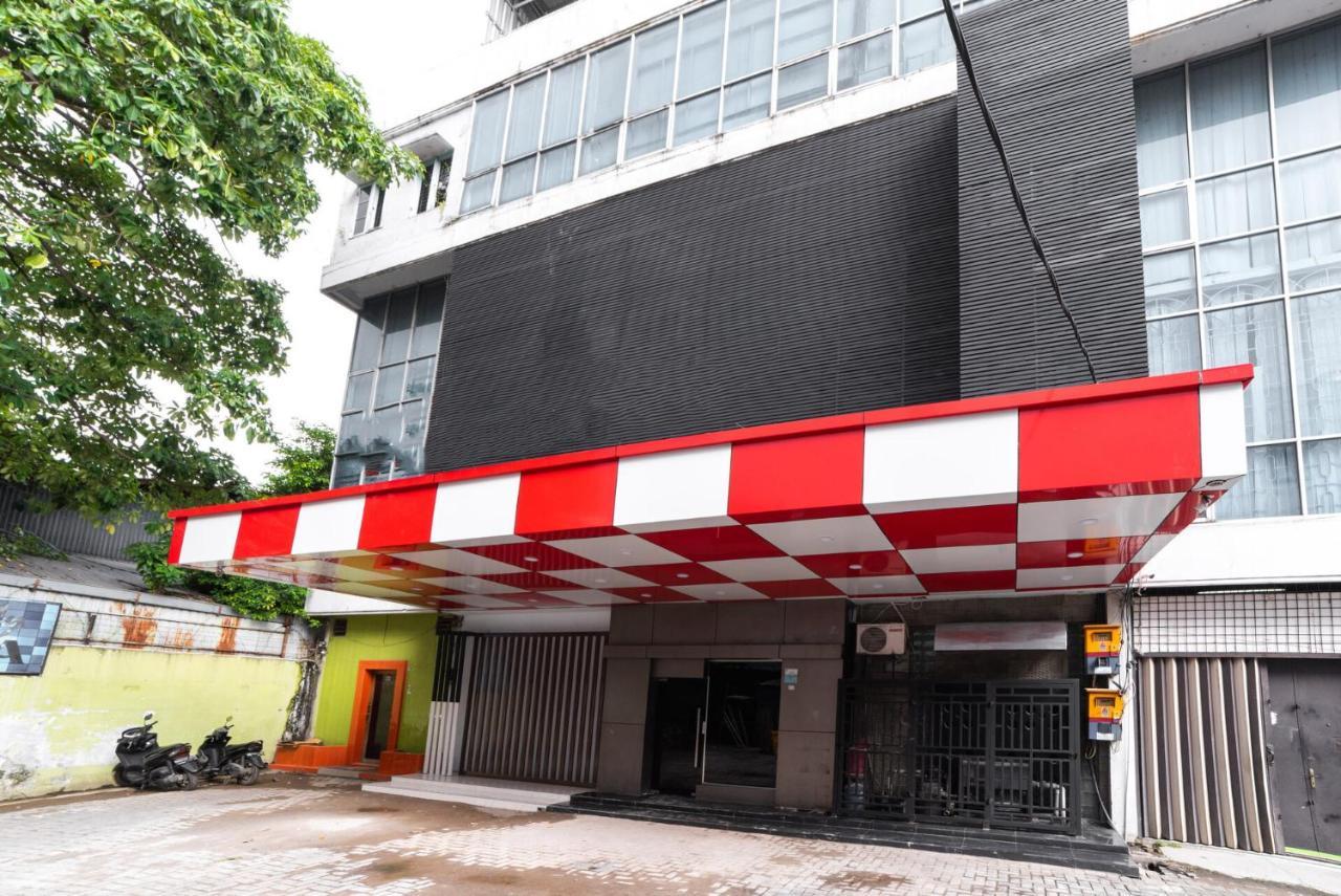 Glamour Hotel&Spa Medan Esterno foto