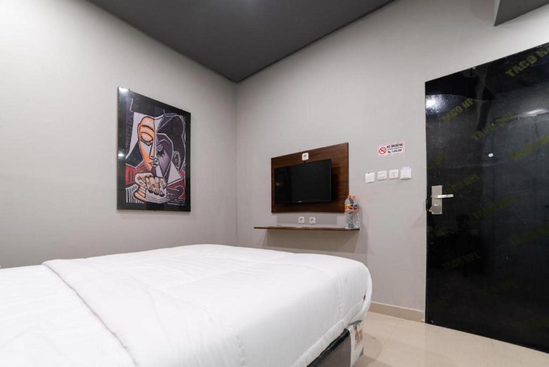 Glamour Hotel&Spa Medan Esterno foto