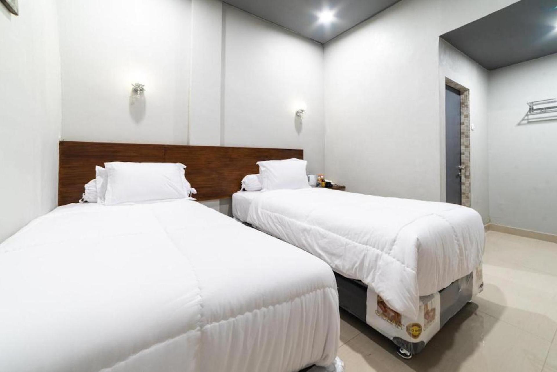 Glamour Hotel&Spa Medan Esterno foto